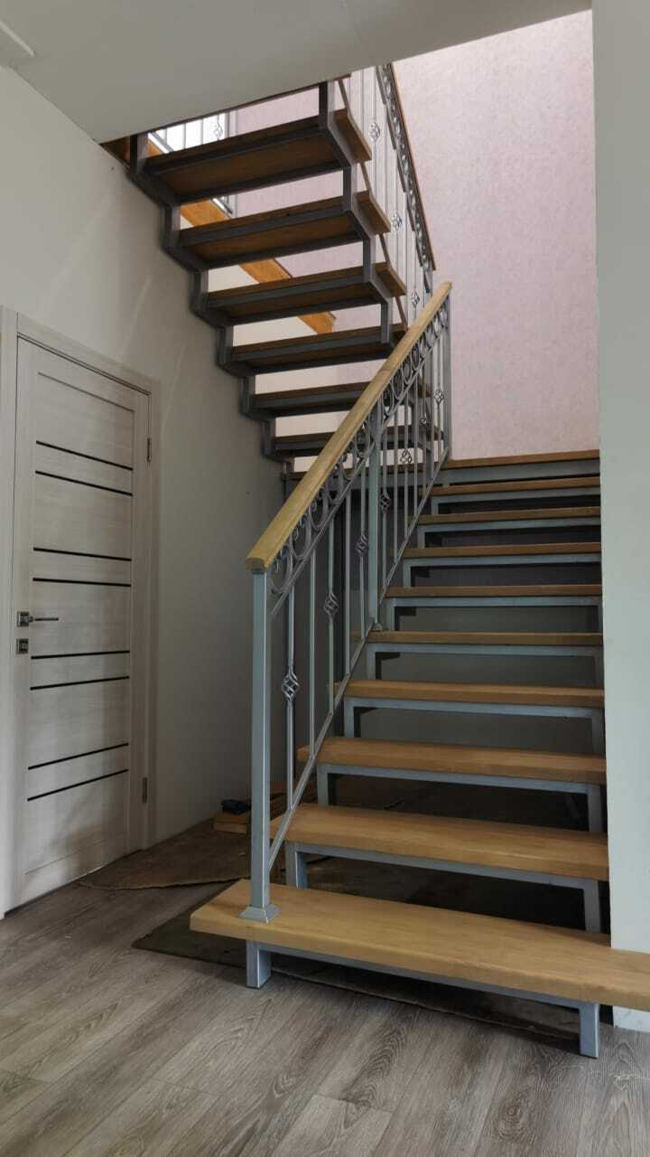 Металлические лестницы